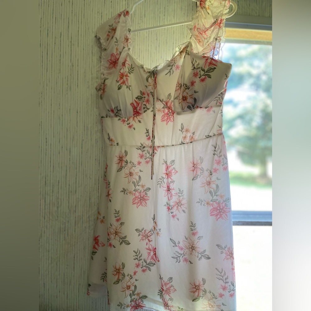 Parting ways with one of my favorite western dresses absolutely beautiful